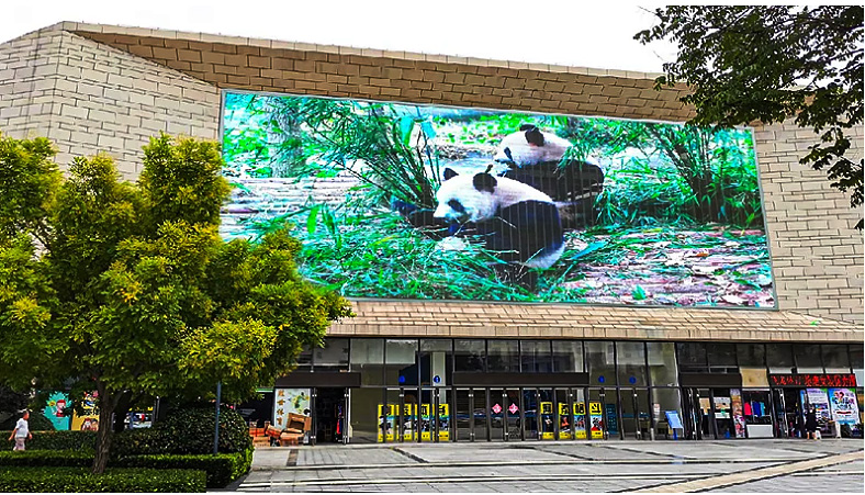 華邦瀛LED格柵屏，賦能商業廣告價值最大化